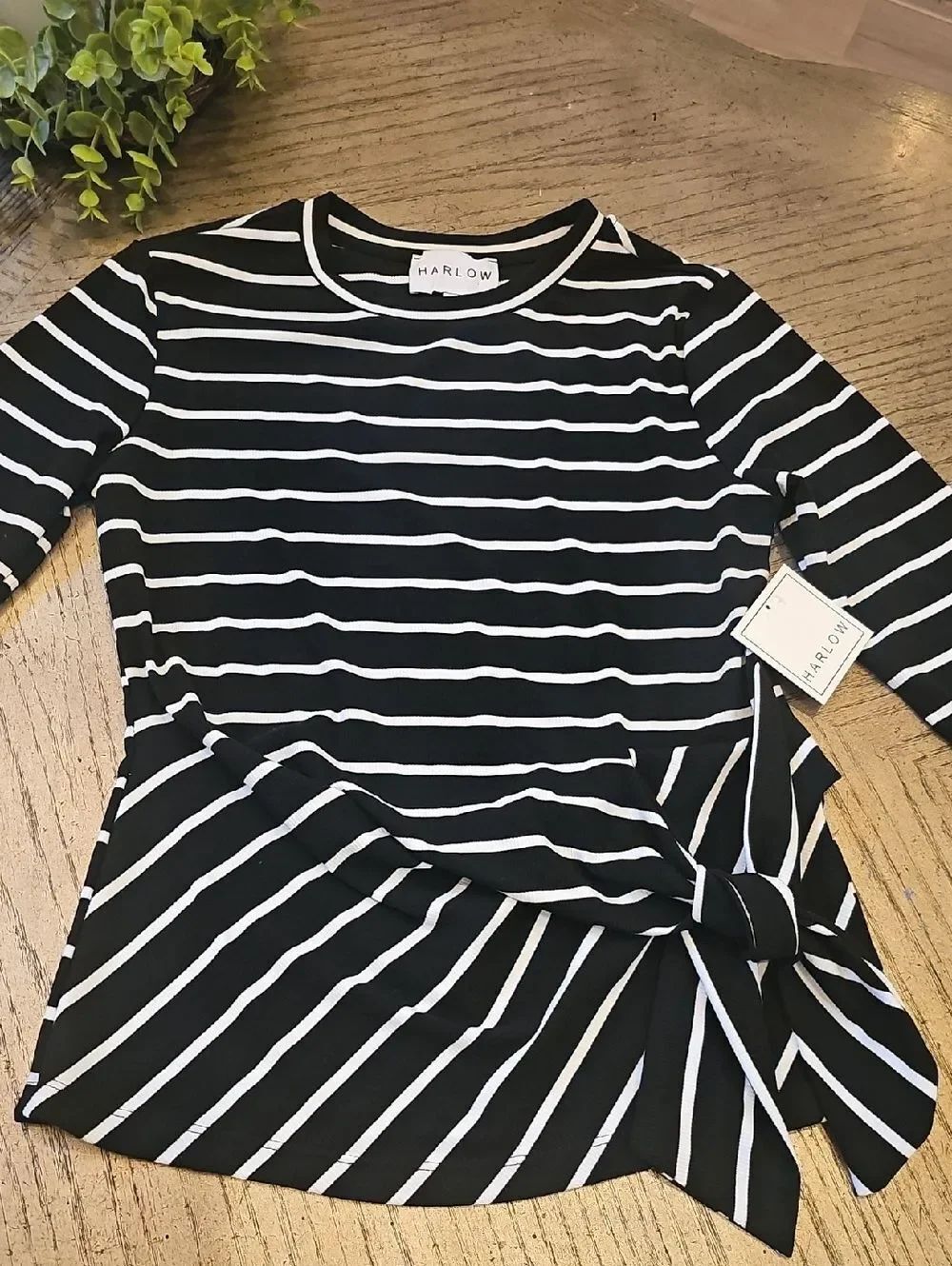 Harlow Black & White Striped Knot Side Top Size S NWT